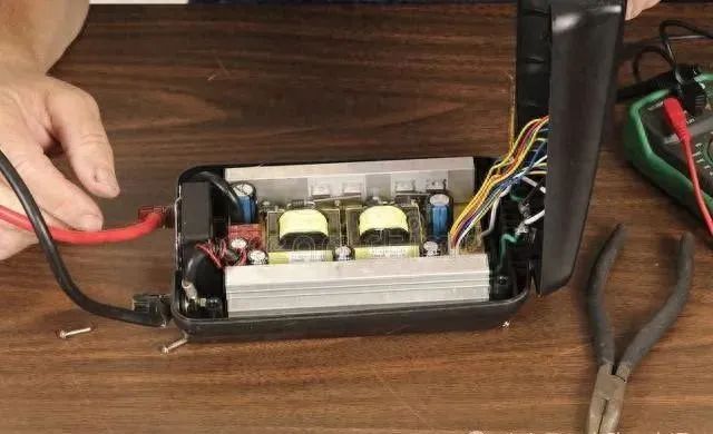 開關(guān)電源電路圖解，維修更容易判斷問題所在