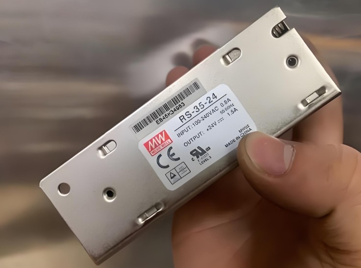 高性?xún)r(jià)比之選明緯LP系列LED電源品質(zhì)卓越價(jià)格親民